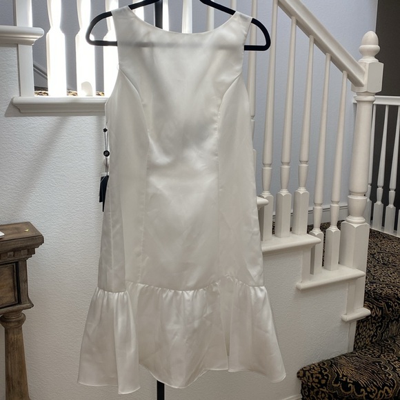 Adrianna Papell Mikado Flounce Hem Midi NWT Size 10 - Picture 4 of 6